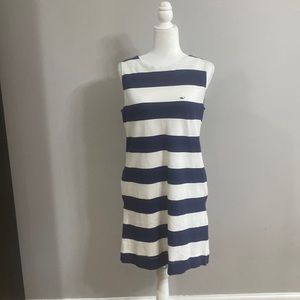 White and blue vineyard vines target dress medium